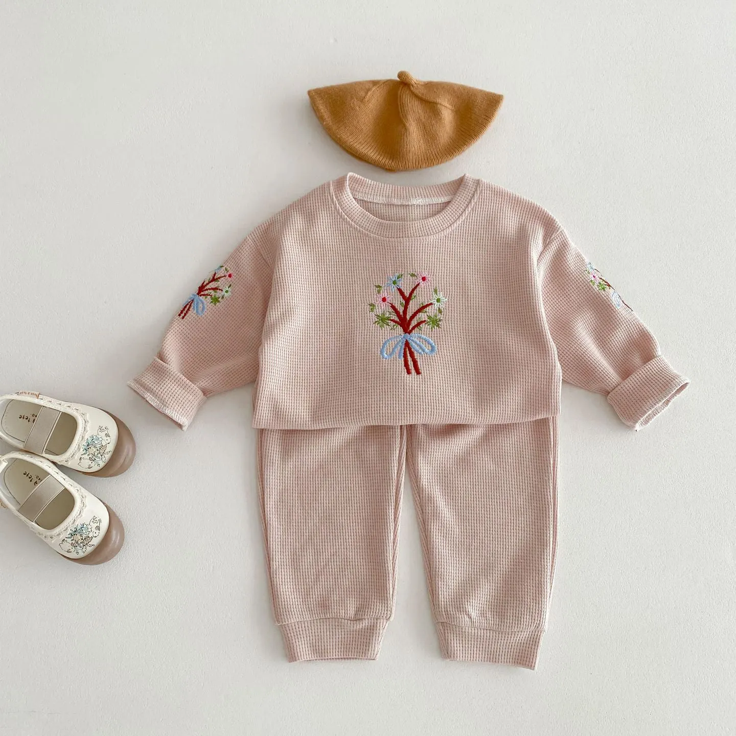 2 Pieces Set Baby Kid Girls Flower Embroidered Tops And Solid Color Pants Wholesale 240111105