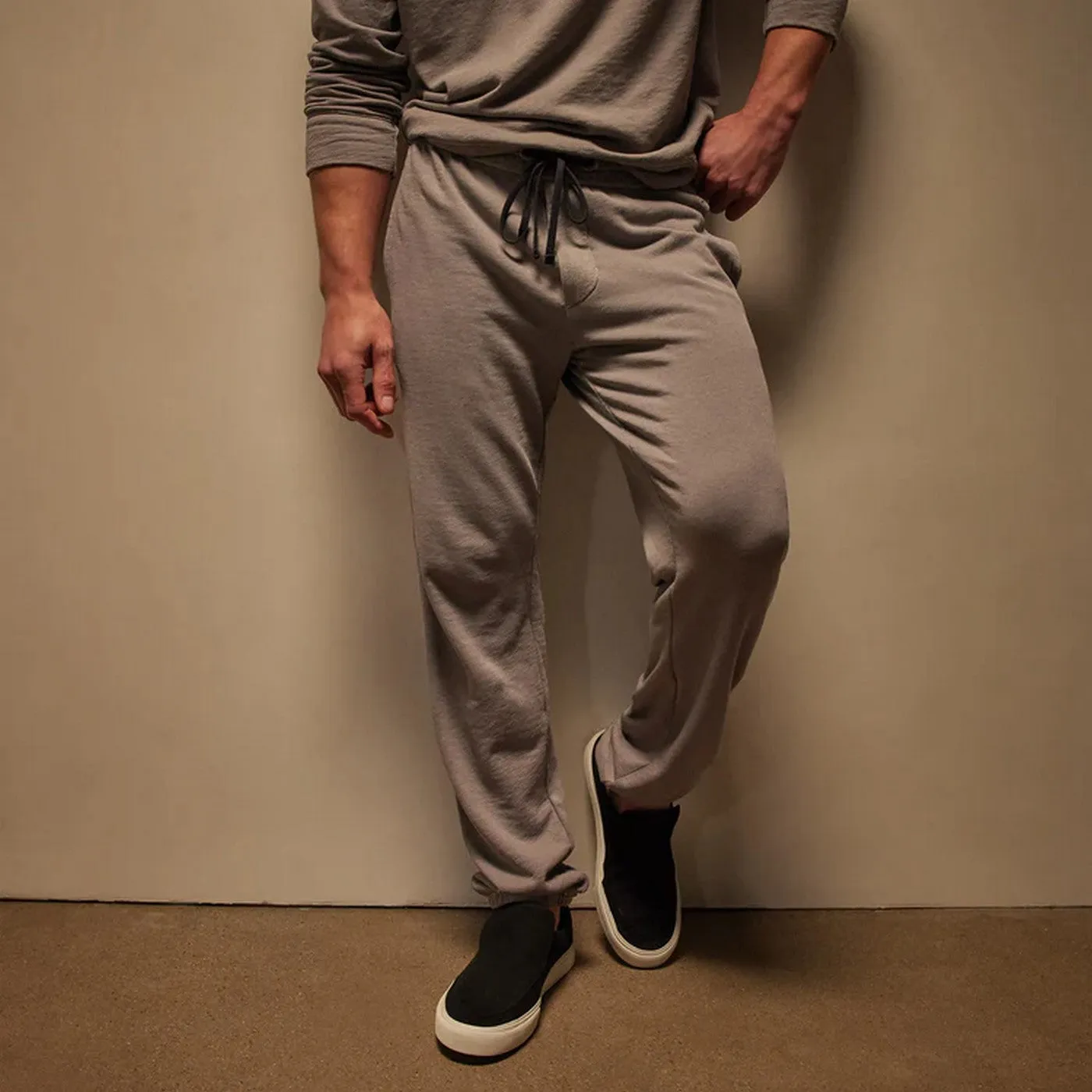 Classic Sweatpant-Delta Pigment