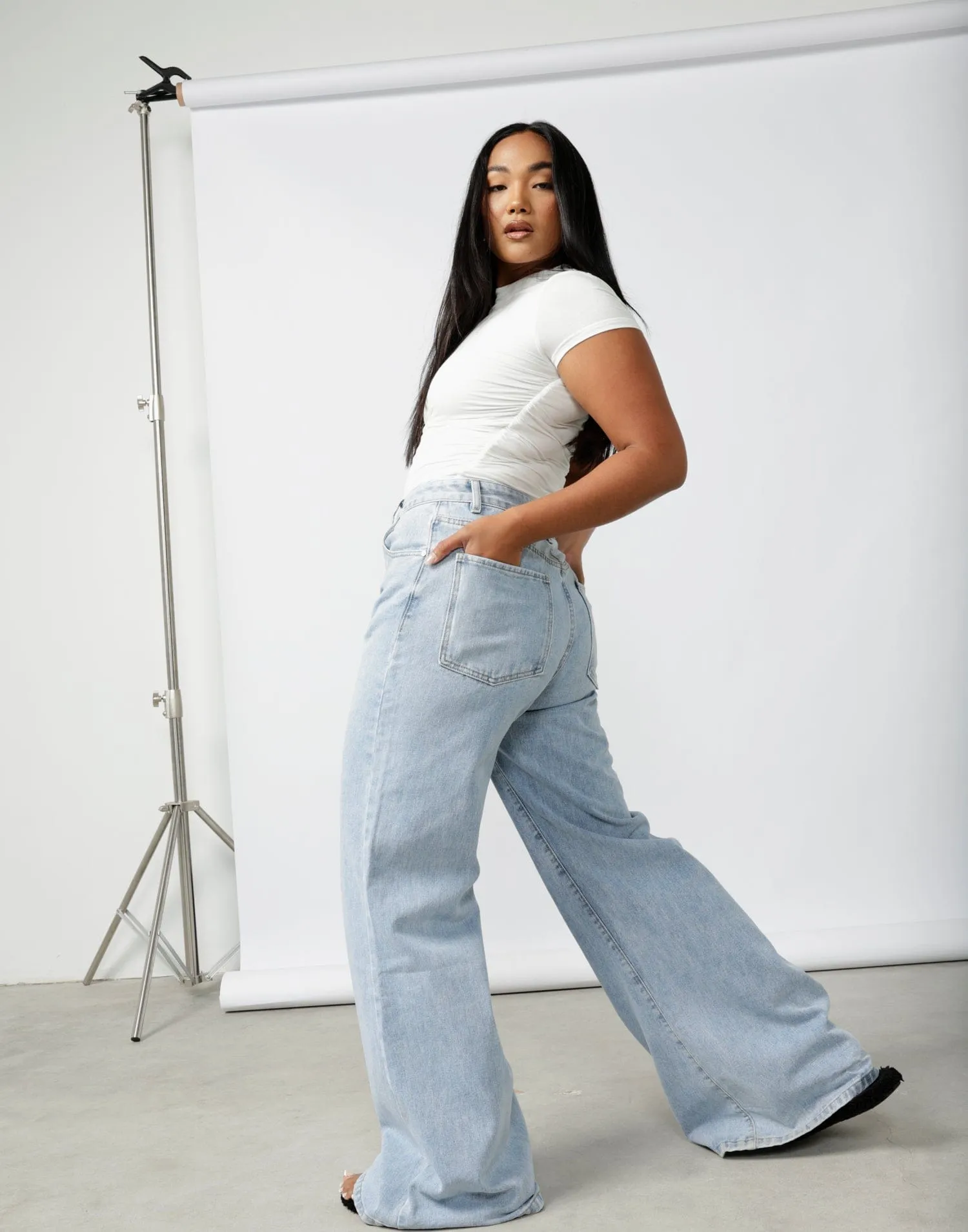 Ethan Wide Leg Jeans (Vintage)