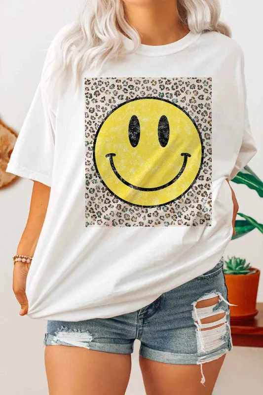 HAPPY LEOPARD GRAPHIC T-SHIRT