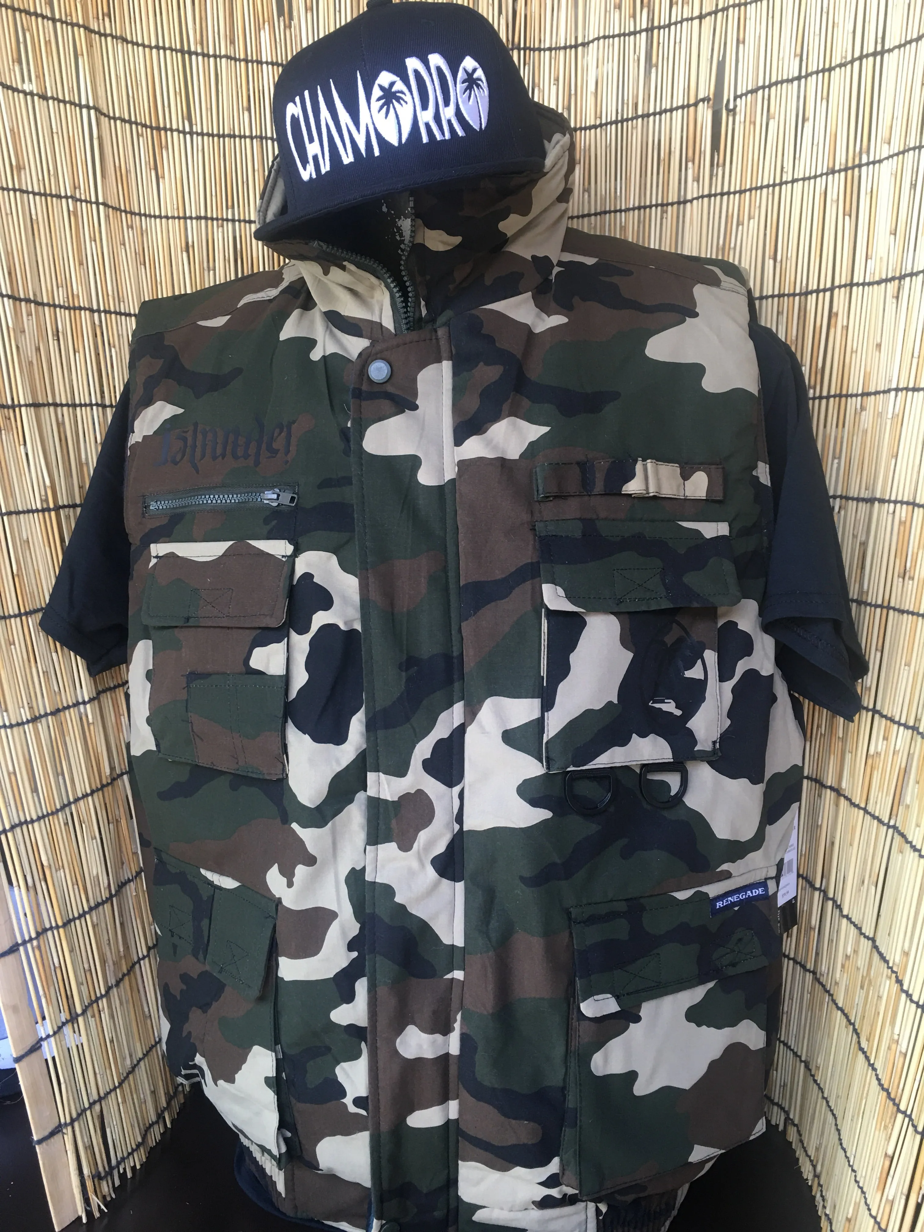 Islander Camo Sleeveless Jackets