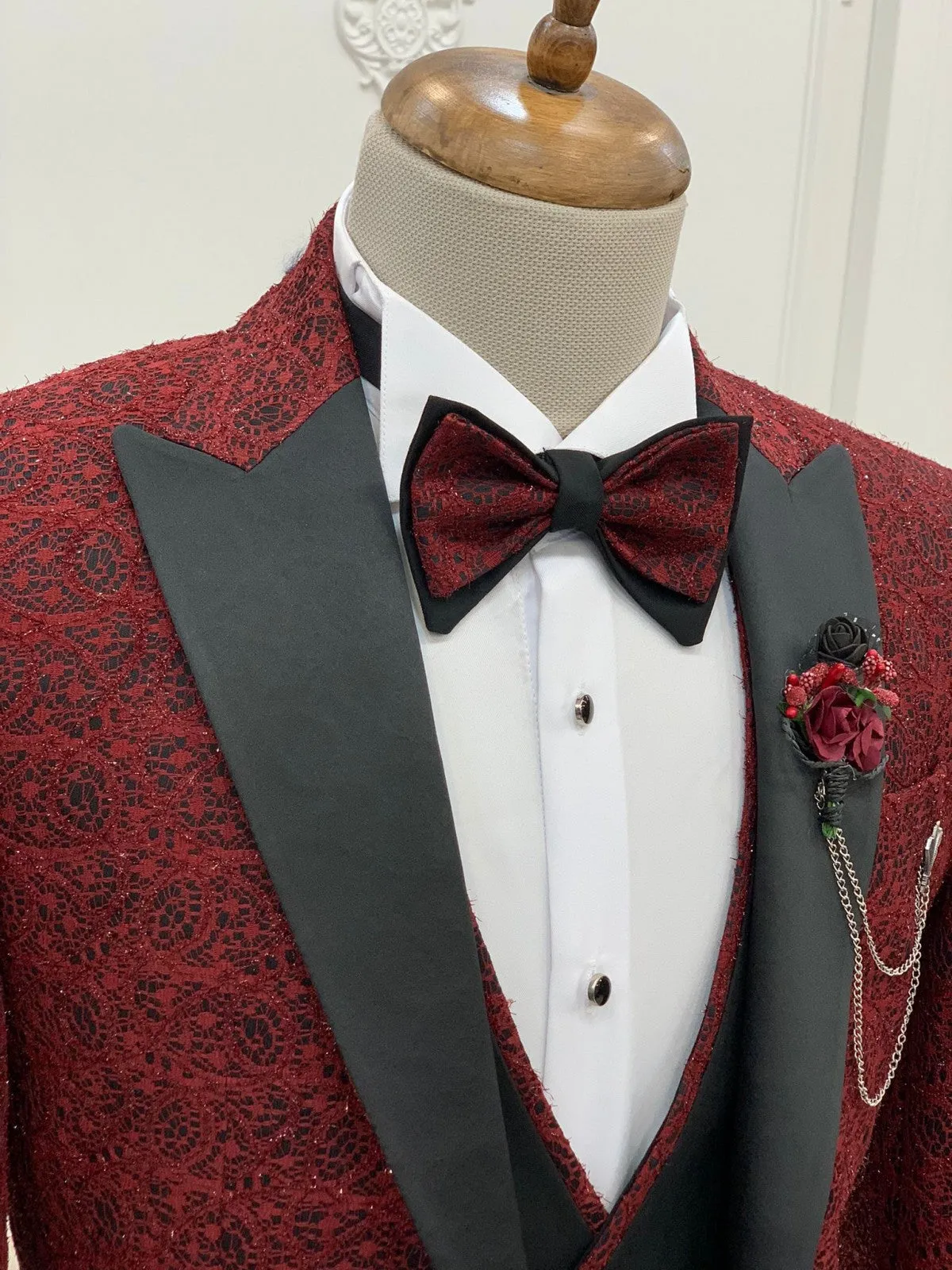 Partoni Diamond Burgundy Slim Fit Tuxedo