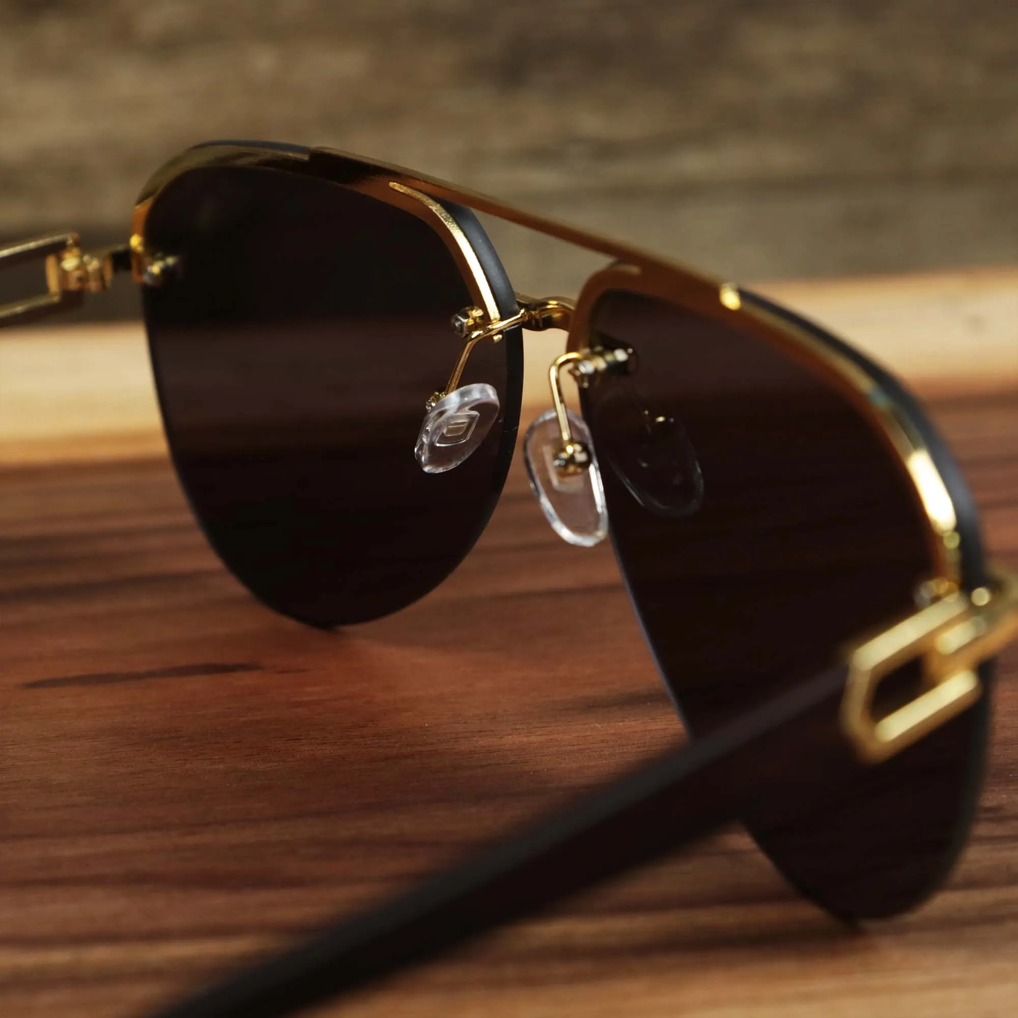 Round Aviator Frames Black Lens Sunglasses with Gold Frame