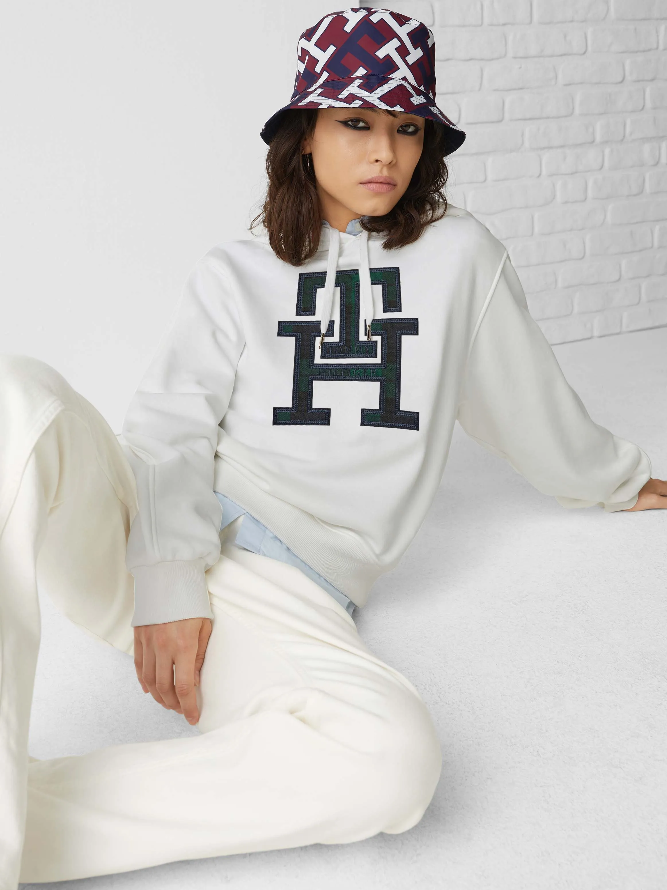 TH Monogram Applique Regular Fit Hoodie | Sweatshirts & Hoodies | Tommy Hilfiger