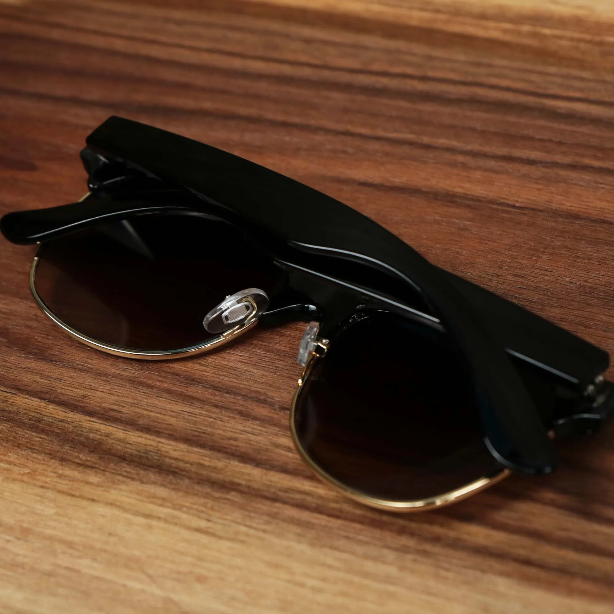 Thick Top and Metal Bottom Frame Brown Lens Sunglasses with Black Frame