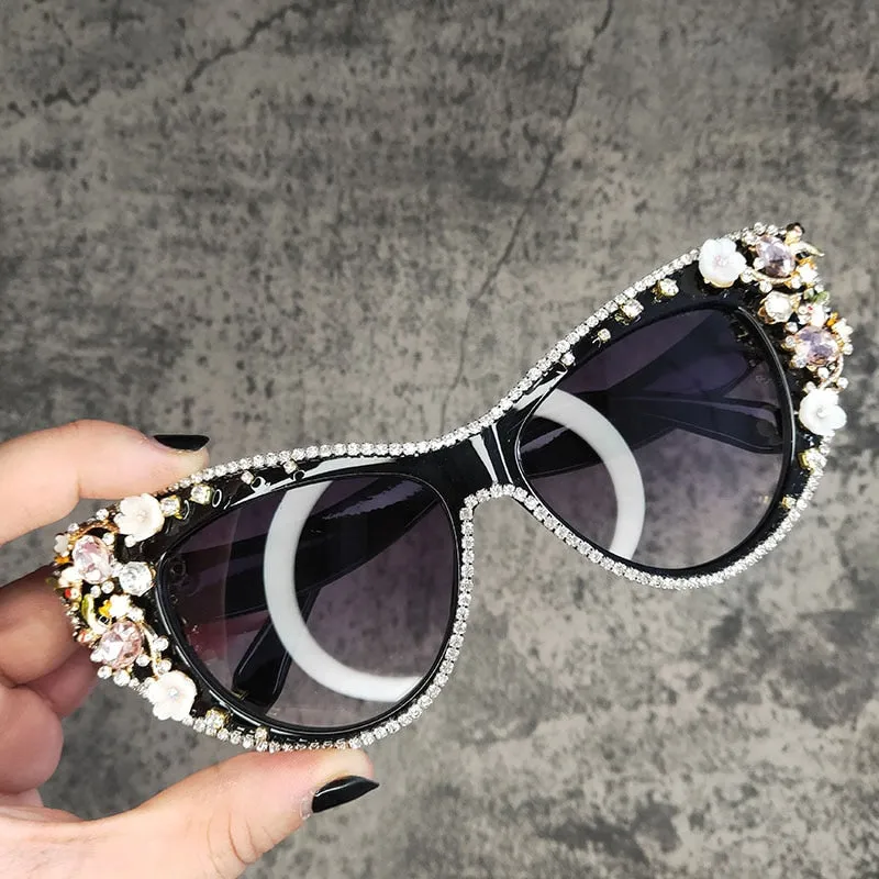 Women's Luxury Retro Glitter Crystal Shades Cat Eyes Sunglasses