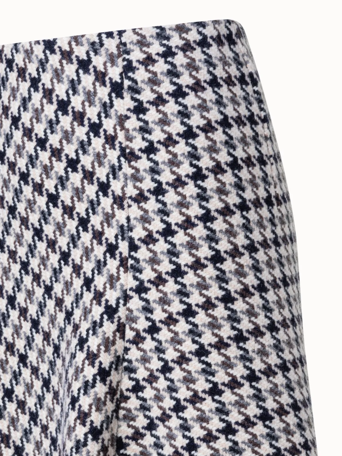 Wool Knee-Length Skirt with Houndstooth Pattern